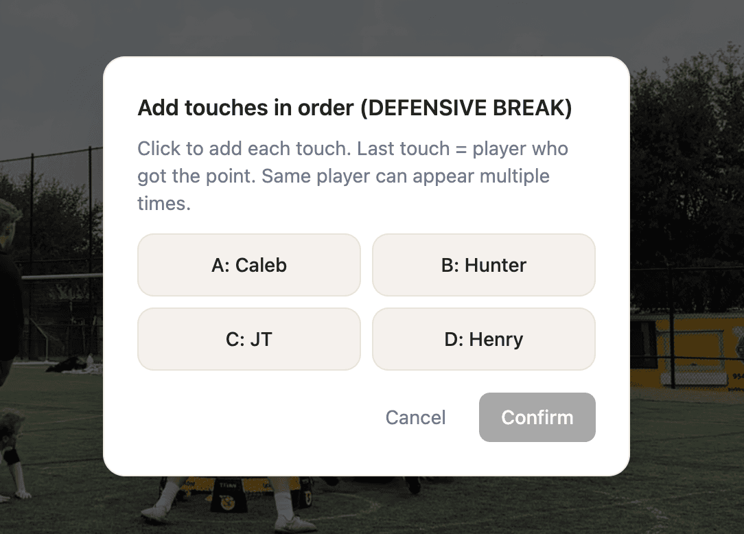 Player picker overlay showing the four players with team labels
